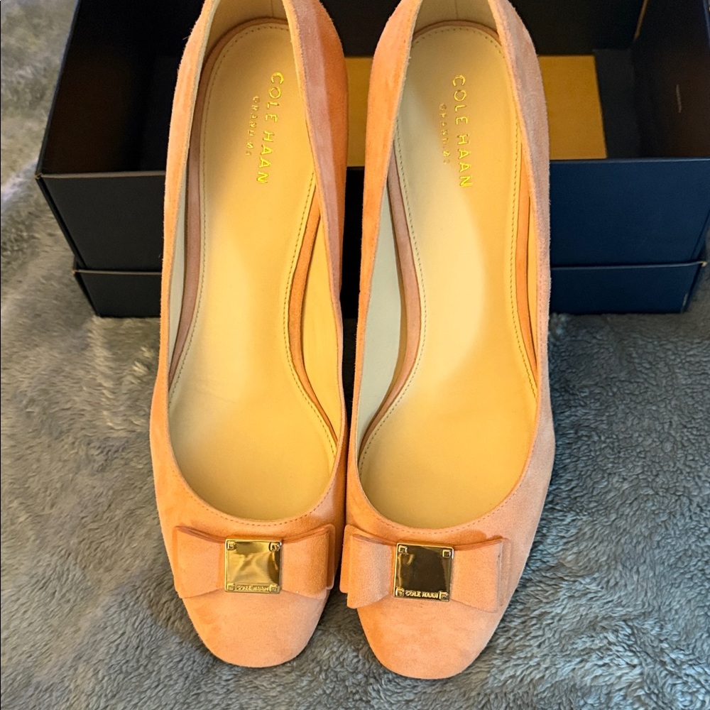 Cole Haan Women's Peach Suede Flats with Gold Details